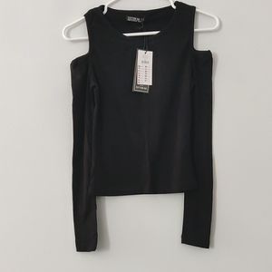 LONG SLEEVE CUT OUT BLACK TOP